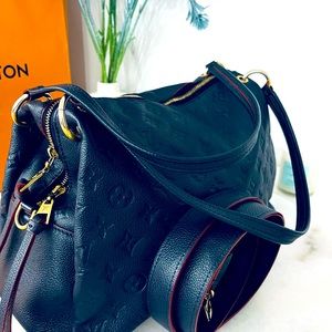 Louis Vuitton Montaigne Empreinte MM